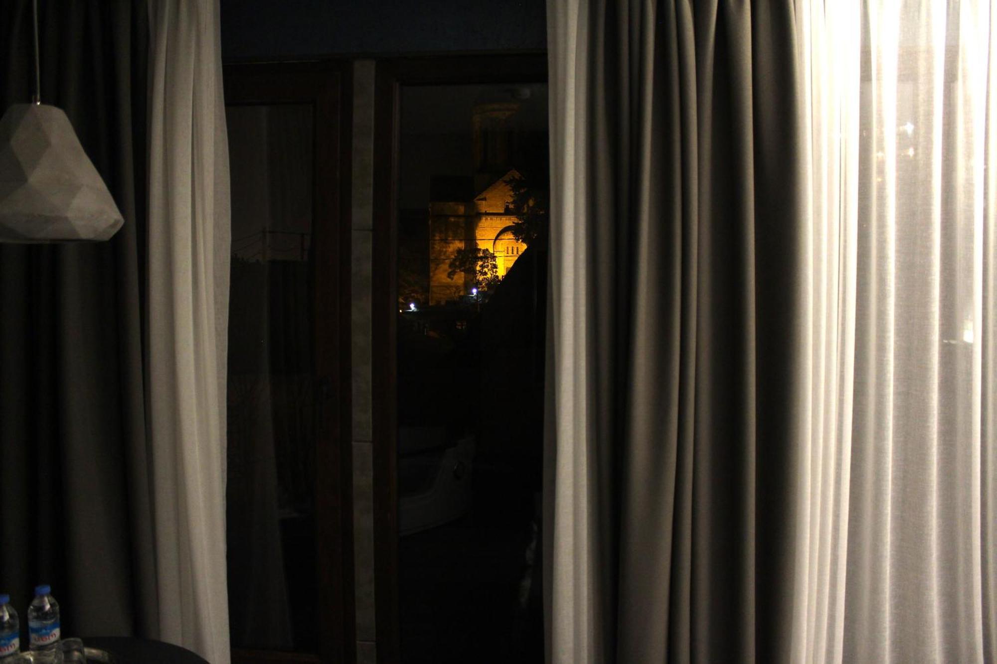 Piano Borracho Boutique Hotel Old Tbilisi Phòng bức ảnh